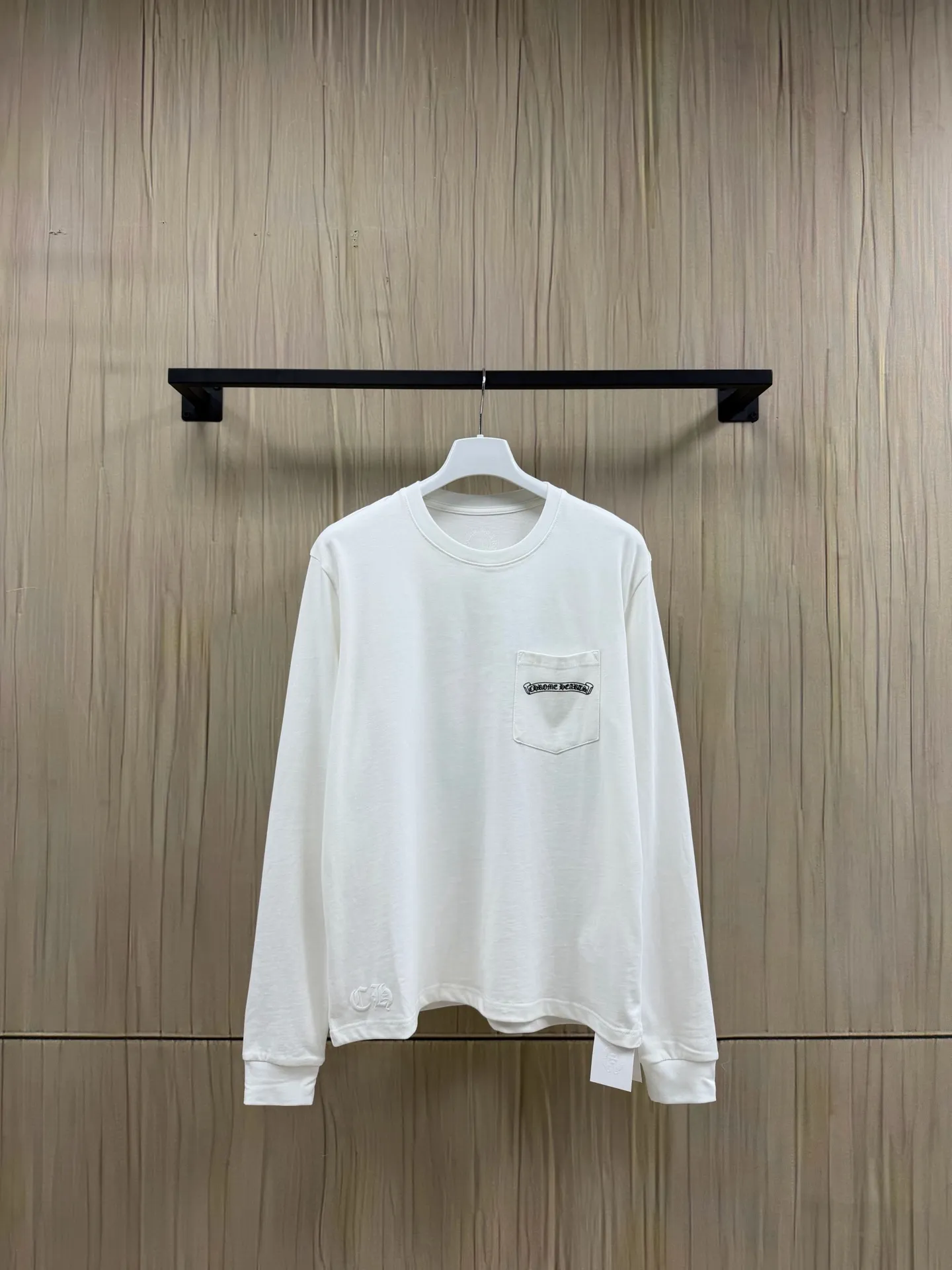。【 In Stock】Chrome Hearts ST.barth White size S M L XL Chrome Hearts ST.barth Series 32 ， 190G， ， ， ， 、 ， 。 ， ， ， Classic ， ， 。 ， ， 、 ， 。 ， ， ， ， ， ， ， Classic 。 ， ， Same Style ， ， ， ， Same Style。